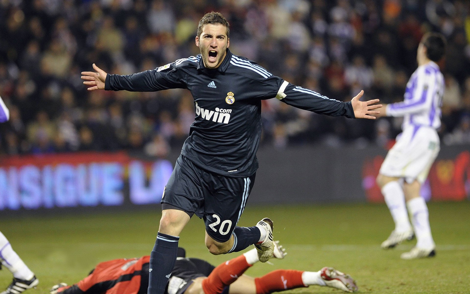 九游APP官网-_体育经济学：大满贯赛事带动地方经济繁荣_，中国体育大满贯